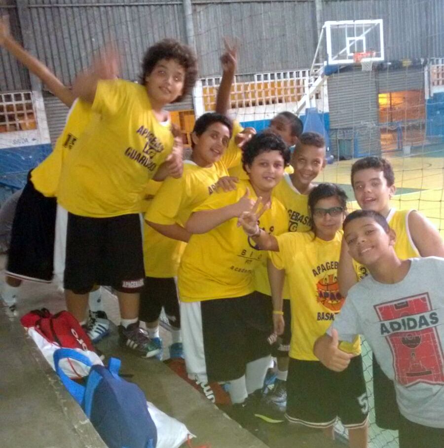 EQUIPE SUB12 APAGBASK