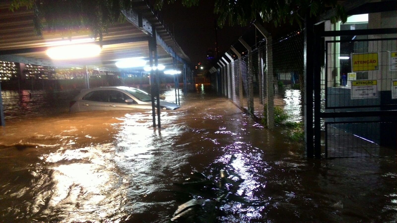 aeroport-guarulhos-enchente (4)