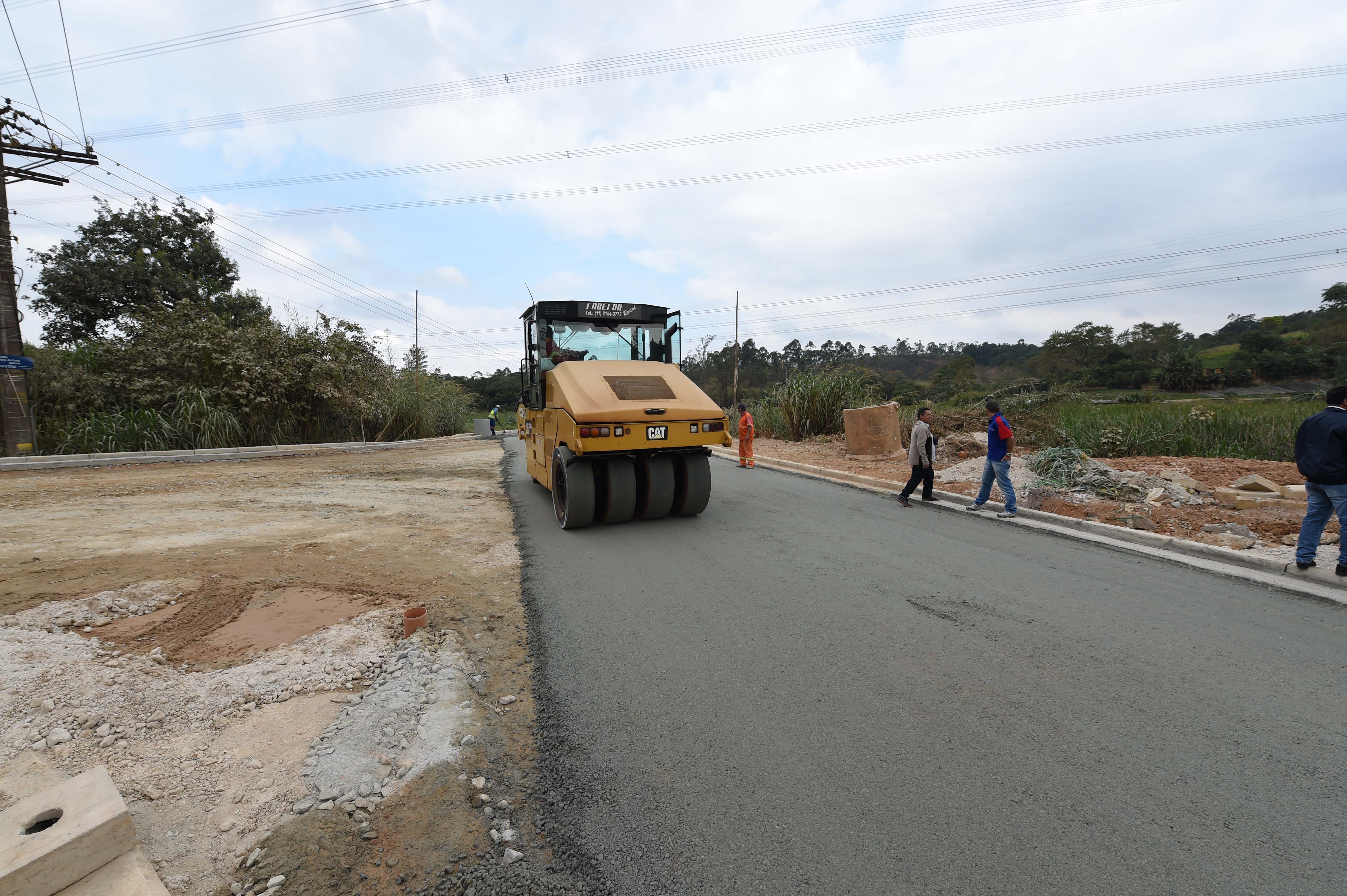 DiscriçãoVistoria obras Estrada  Morro Grande Local: Água Azul Data:12/05/2016 Foto: Aparício Reis/PMG