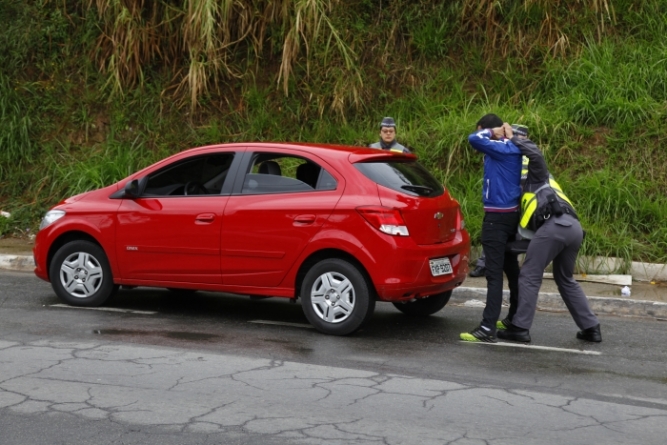 roubo-carros-guarulhos