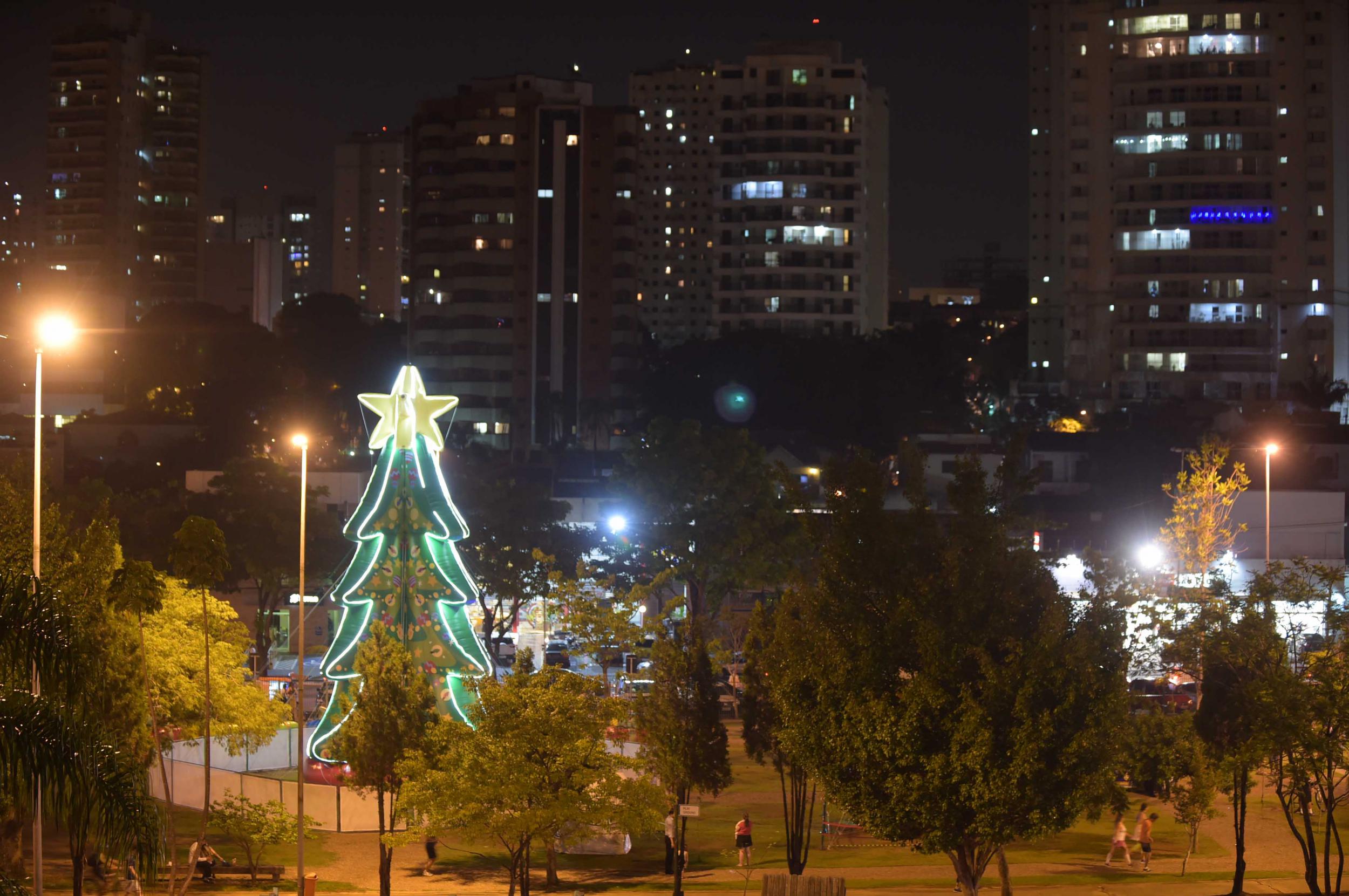 decoracao-natal-bosque-maia-2