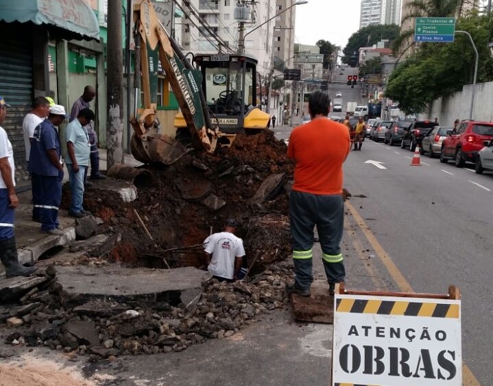 mae-dos-homens-obras