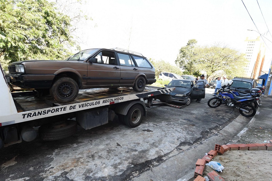 veiculos-abandonados-em-guarulhos (1)