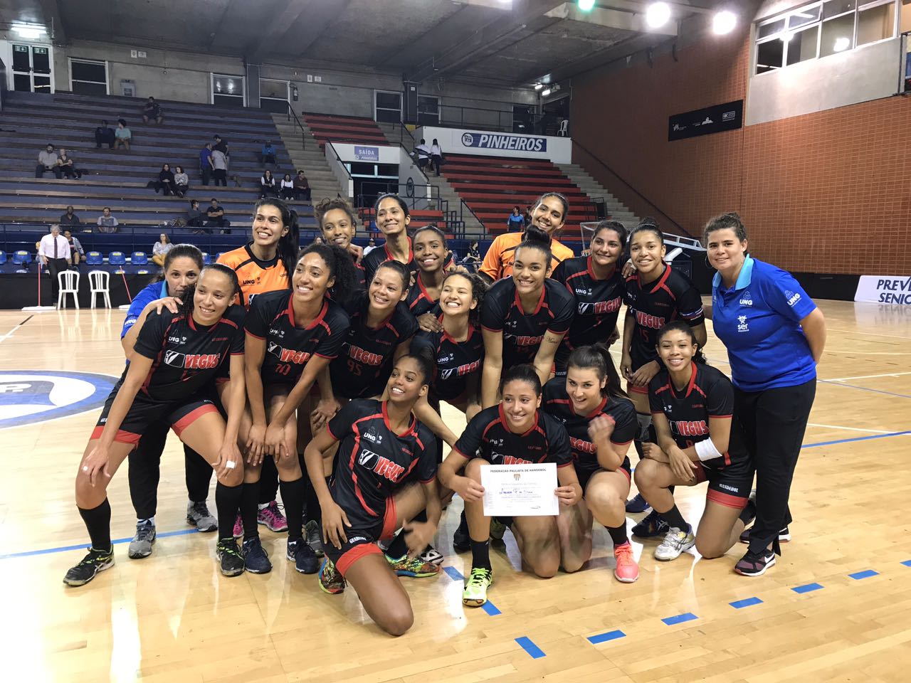 handebol-feminino-guarulhos