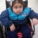 cadeira-de-rodas-aluna-guarulhos (3)