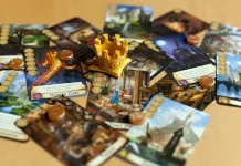 Biblioteca Monteiro Lobato promove oficina de jogos de tabuleiro com Citadels e Detetives