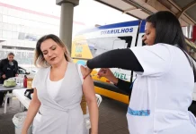 Prefeitura de Guarulhos leva Vacimóvel ao Terminal Pimentas para vacinação contra sarampo e gripe